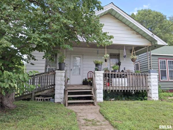 2739 W NEVADA ST, Peoria, IL 61605