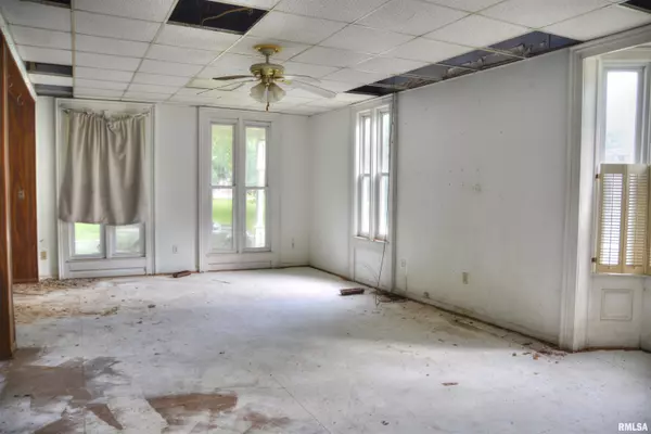 Bushnell, IL 61422,425 N JACKSON ST