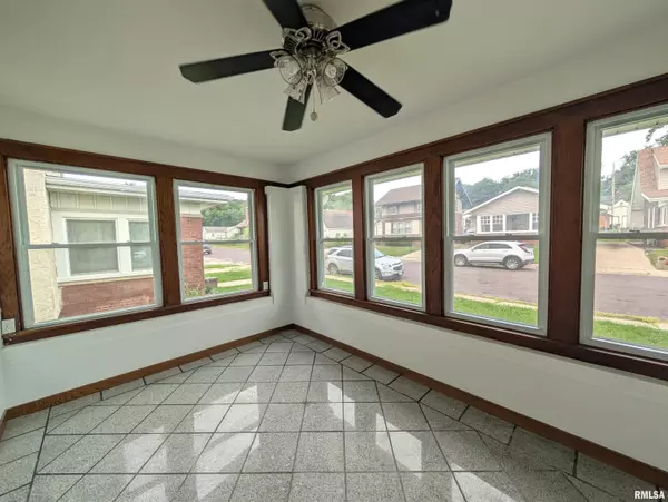 Bartonville, IL 61607,5914 MADISON ST