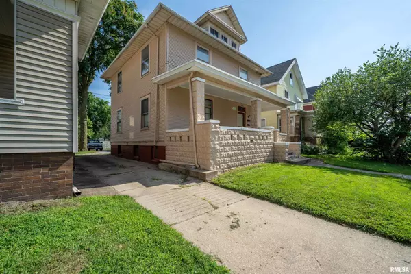 Peoria, IL 61606,1417 W MAIN ST