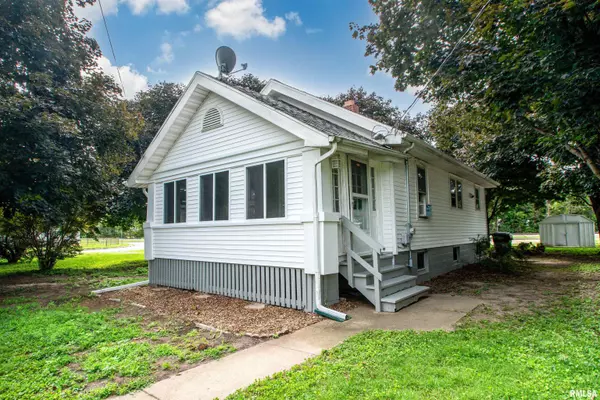 East Peoria, IL 61611,202-204 PUTNAM ST