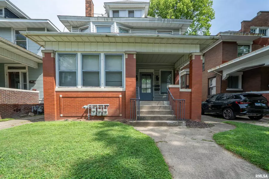 1611 W BARKER AVE, Peoria, IL 61606