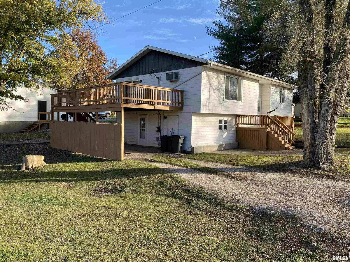 Canton, IL 61520,665 N 12TH AVE
