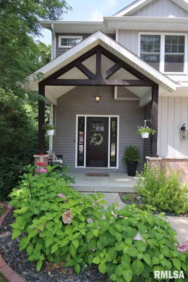 Pekin, IL 61554,7 HAYLAKE DR