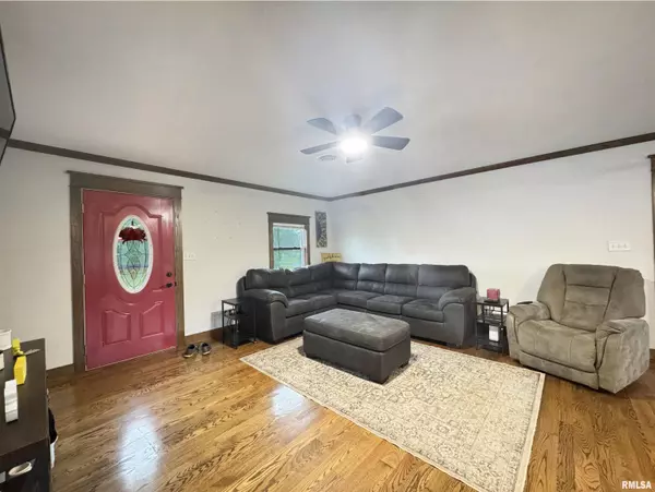 Canton, IL 61520,24948 E BARKER DR