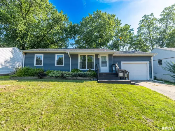 Pekin, IL 61554,1823 COLUMBUS DR