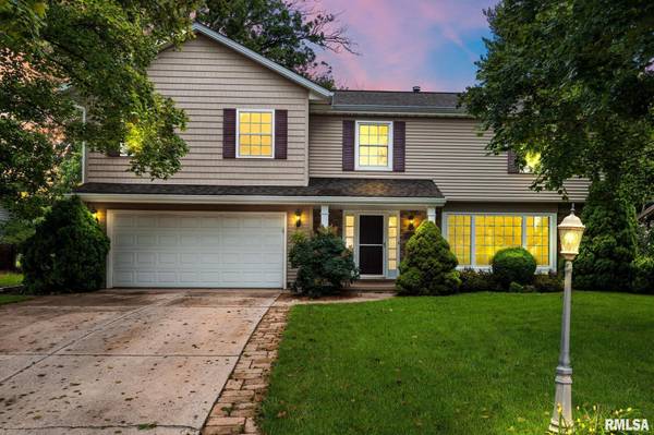 1021 E MADISON ST,  Morton,  IL 61550