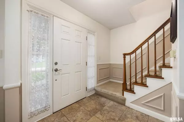 Morton, IL 61550,1021 E MADISON ST