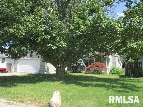 Bloomington, IL 61701,38 EDGEWOOD CT