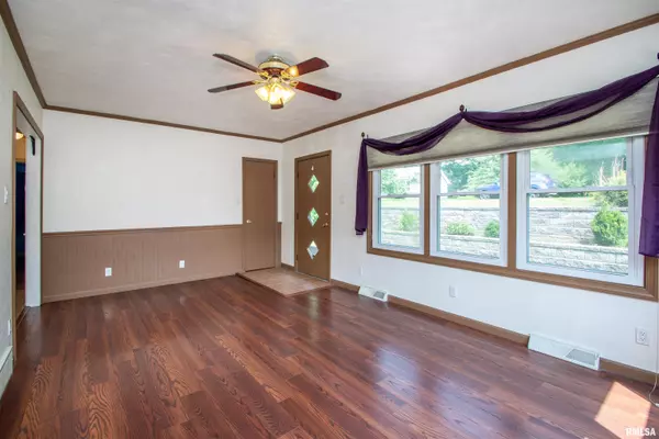 East Peoria, IL 61611,125 W EDEN ST