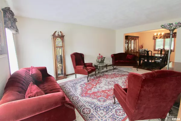 Peoria, IL 61615,5405 W TEAL WOOD CT