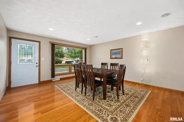 East Peoria, IL 61611,120 FIELD GROVE CT