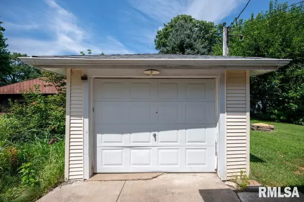 Galesburg, IL 61401,1151 W NORTH ST