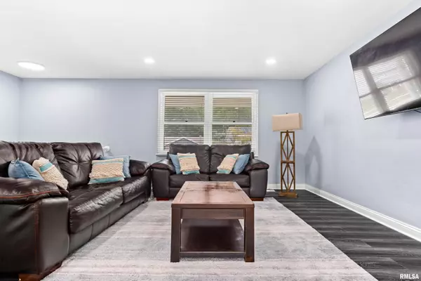 Dunlap, IL 61525,1518 W GRANDRIDGE DR