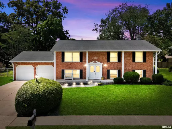 1518 W GRANDRIDGE DR, Dunlap, IL 61525