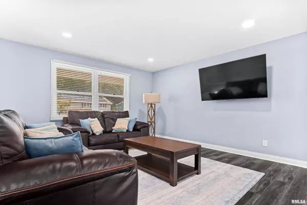 Dunlap, IL 61525,1518 W GRANDRIDGE DR