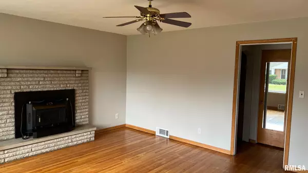 Peoria, IL 61614,1413 W West Aire AVE