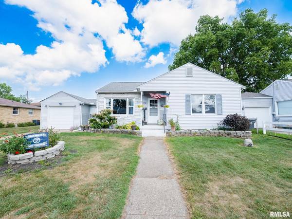 1506 N CAPITOL ST, Pekin, IL 61554