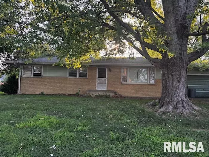 1370 Willemmco CT, Canton, IL 61520