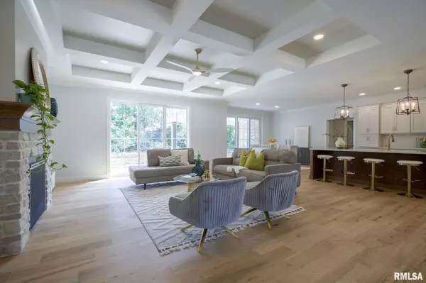 Peoria, IL 61615,3018 W Pilgrims WAY