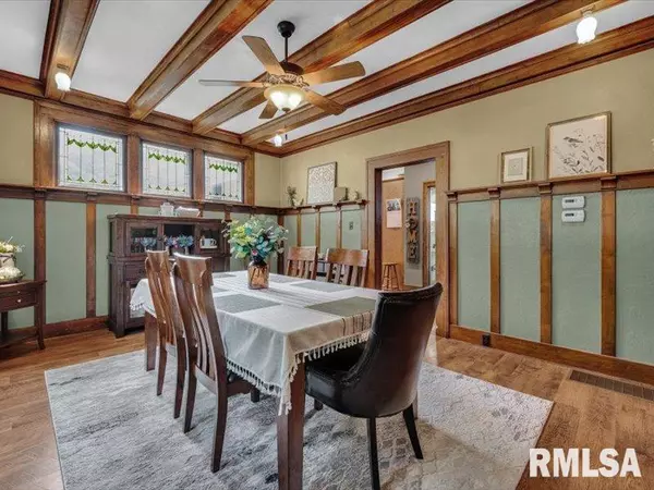 Henry, IL 61537,1012 EDWARD ST