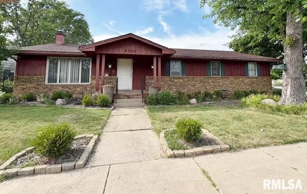 Peoria, IL 61615,4303 W LYNNHURST DR