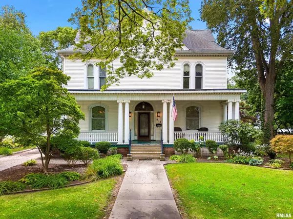 614 WASHINGTON ST, Pekin, IL 61554