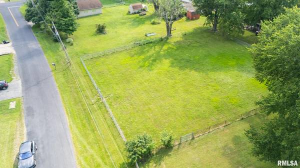 N ASPEN RD, Peoria, IL 61604