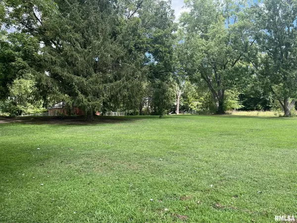 Peoria, IL 61605,3418 W HILL ST