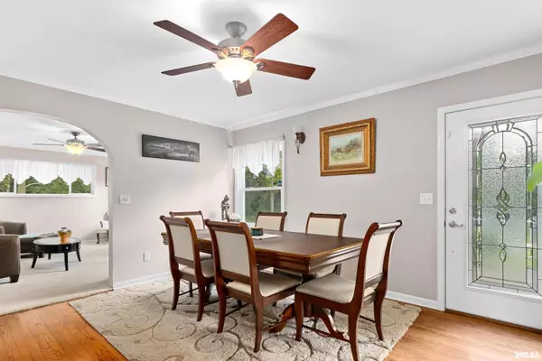 East Galesburg, IL 61430,1021 Gale Lake RD