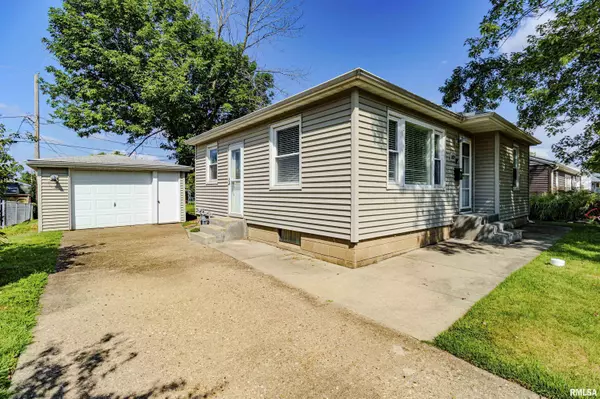 Pekin, IL 61554,1409 N 12TH ST