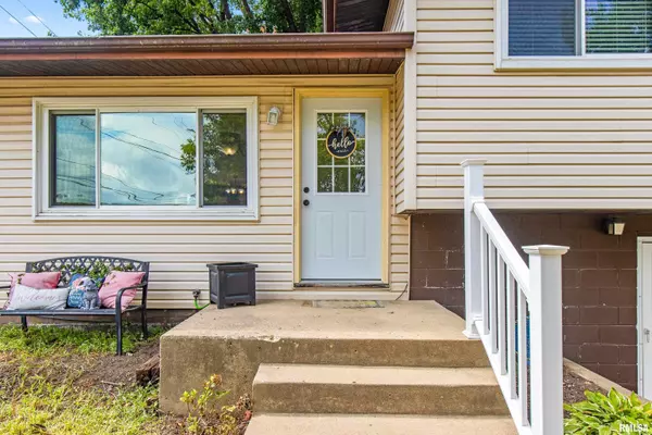 East Peoria, IL 61611,100 SPRUCE ST