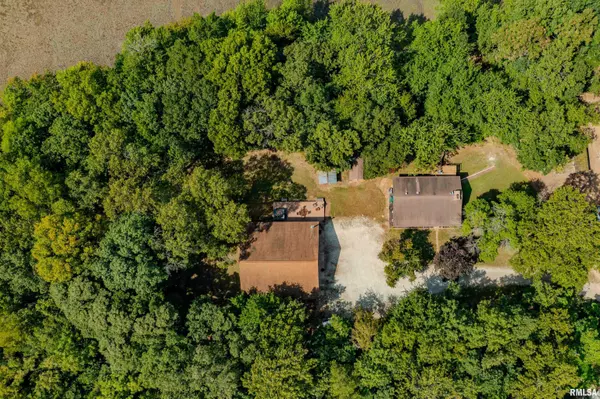 Bath, IL 62617,1101 County Road 950 N