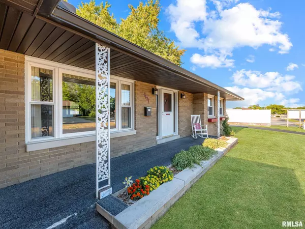 Pekin, IL 61554,1621 VALLE VISTA BLVD