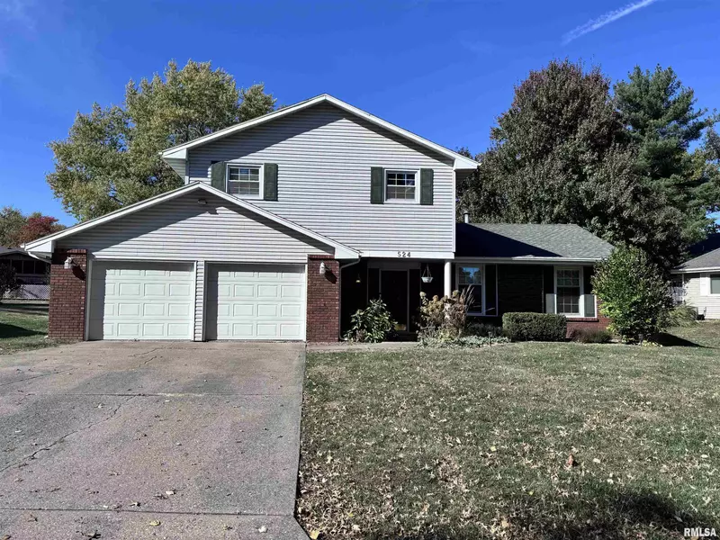 524 MEADOW DR, Macomb, IL 61455