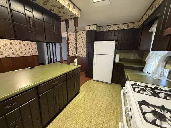 Washington, IL 61571,405 S SUMMIT DR