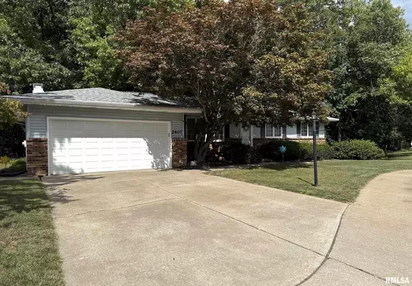 2407 W CABANA CT, Peoria, IL 61614