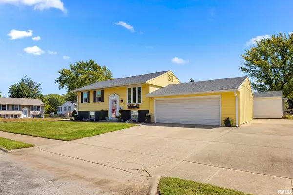 Pekin, IL 61554,2116 VALENTINE AVE