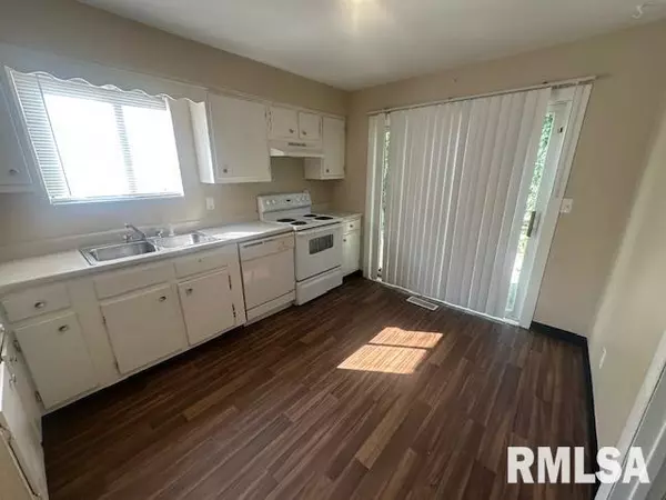 Peoria, IL 61614,1331 W Jeth CT