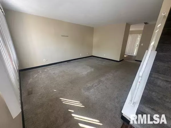 Peoria, IL 61614,1331 W Jeth CT