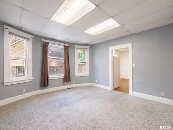 Pekin, IL 61554,1216 CHARLOTTE ST