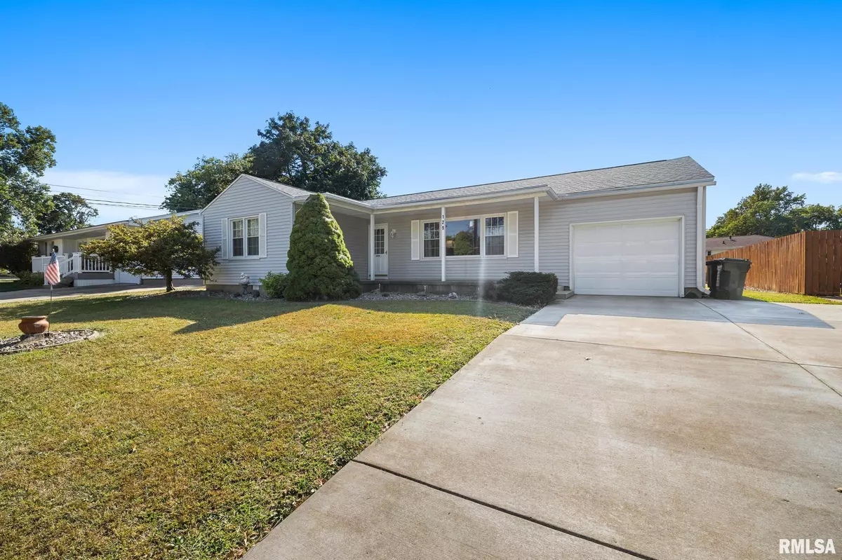 East Peoria, IL 61611,129 GLENRIDGE DR