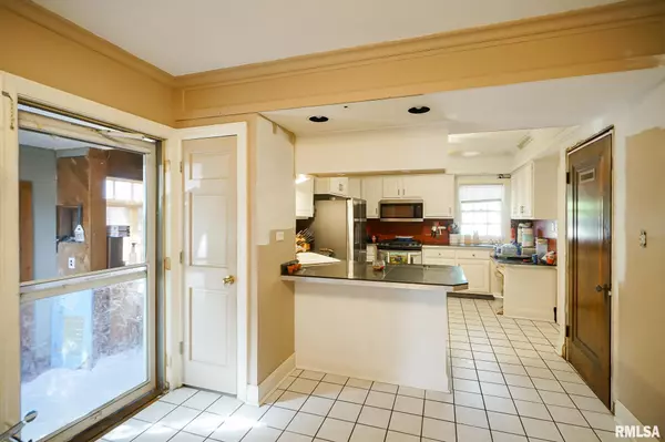 Pekin, IL 61554,500 LAKESIDE AVE