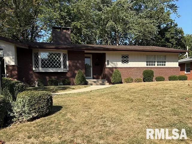 4713 N NORTH ST, Peoria, IL 61614