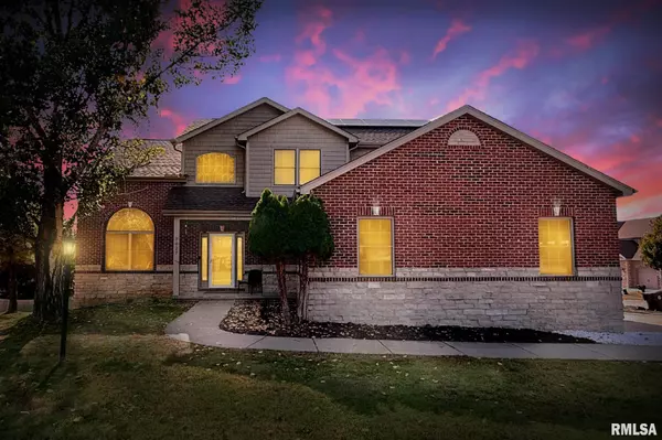 7027 N BUCKEYE DR, Edwards, IL 61528