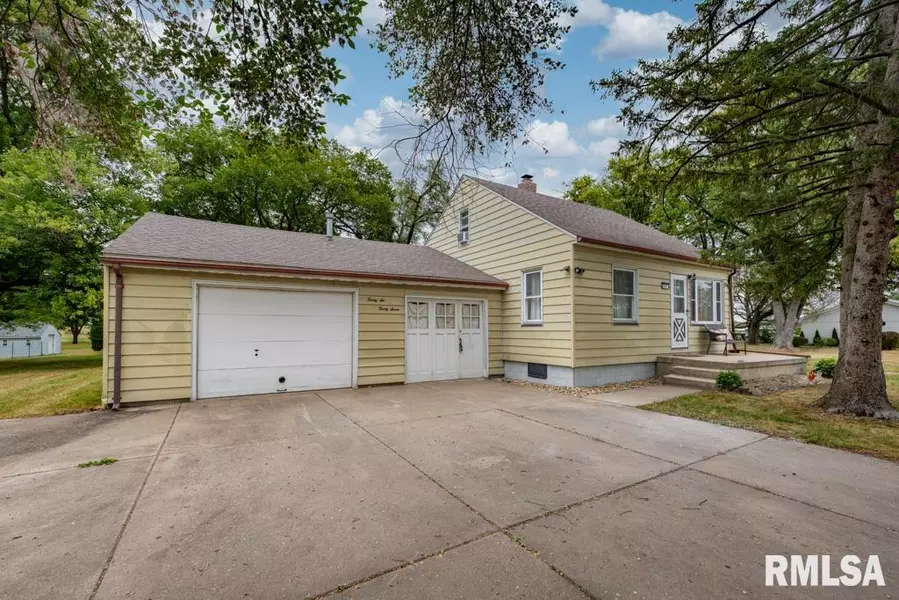 2627 W EUGENIE AVE, Peoria, IL 61614