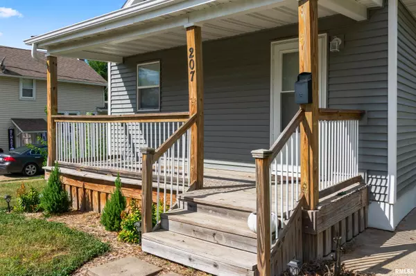 Bloomington, IL 61701,207 Packard ST