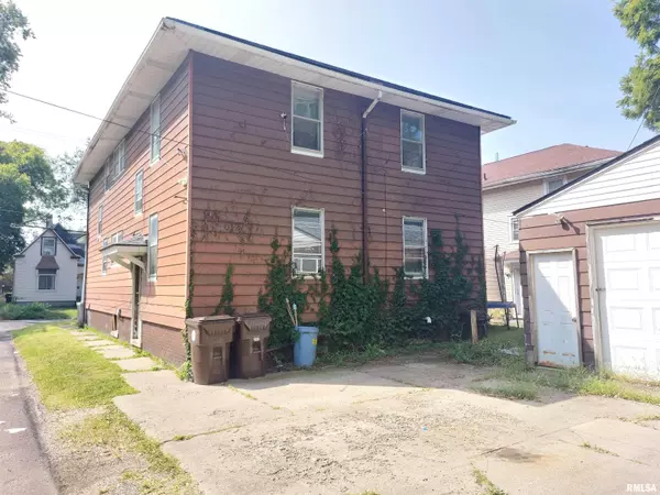 Peoria, IL 61606,911 W RUSSELL ST