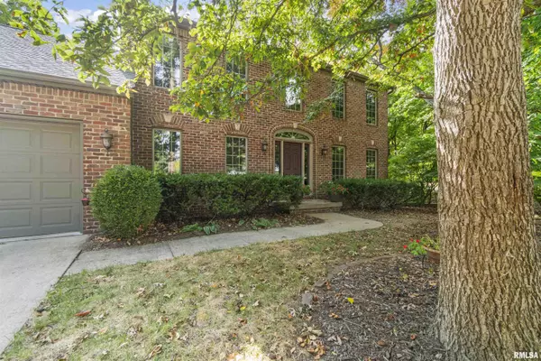 East Peoria, IL 61611,213 E SOUTH LAKEVIEW DR