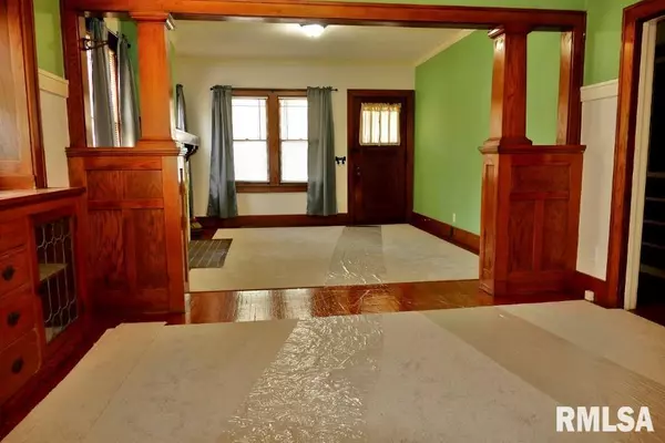 Peoria, IL 61604,809 W ELEANOR PL